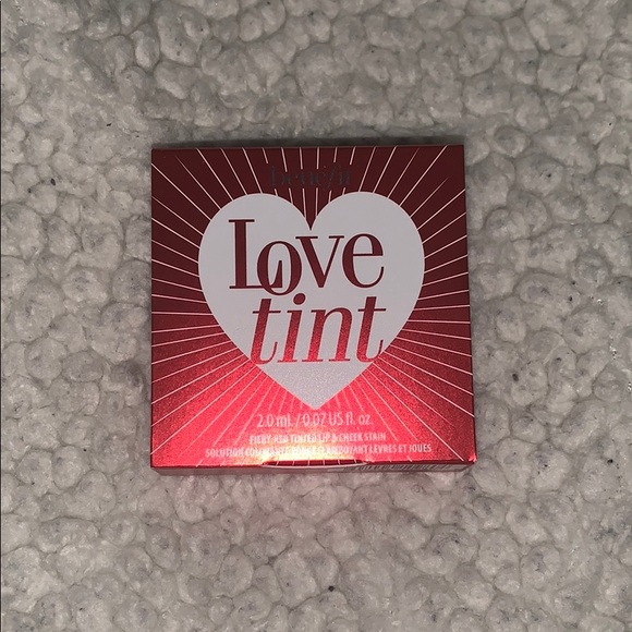 Benefit Other - FREE W/PURCHASE! LOVE TINT